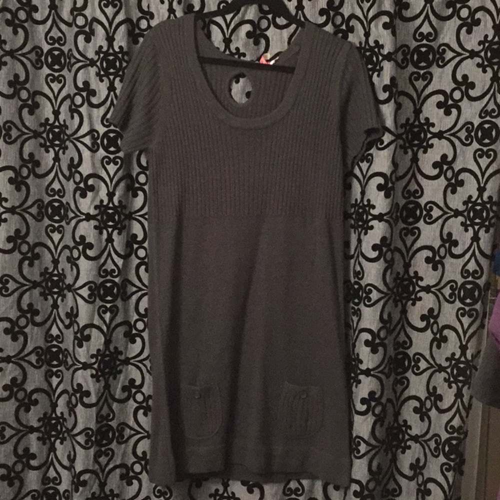 Derek Hart short sleeve sweater dress NWT